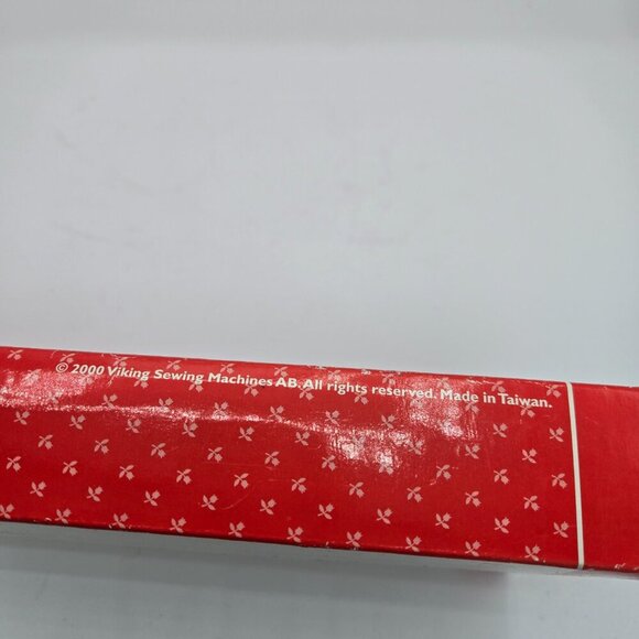 Open Box - Sealed Vintage Husqvarna Viking 8 Spool Thread Rack - Picture 11 of 13